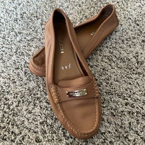 LIKE NEW COACH leather loafers